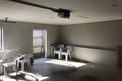 Photo of property in 111 Baverstock Road, Flat Bush, Auckland, 2016