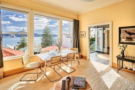 Photo of property in 5b Hay Street, Oriental Bay, Wellington, 6011