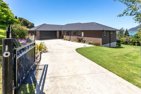 Photo of property in 10 Aldermen Lane, Tairua, 3579