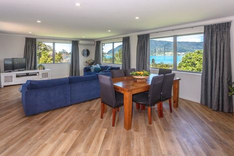 Photo of property in 10 Aldermen Lane, Tairua, 3579