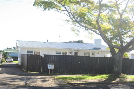 Photo of property in 14b Kent Road, Manurewa, Auckland, 2102