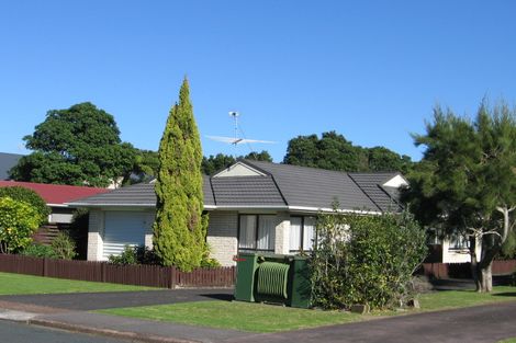 Photo of property in 22a Elizabeth Street, Orewa, 0931
