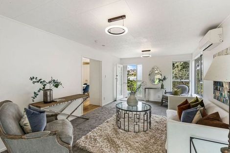 Photo of property in 1/13 Erica Road, Sunnynook, Auckland, 0620