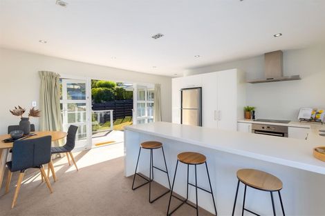 Photo of property in 9 Bayview Place, Cass Bay, Lyttelton, 8082