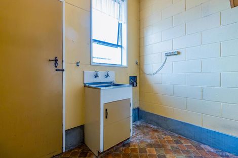 Photo of property in 5a Innes Street, Waimate, 7924