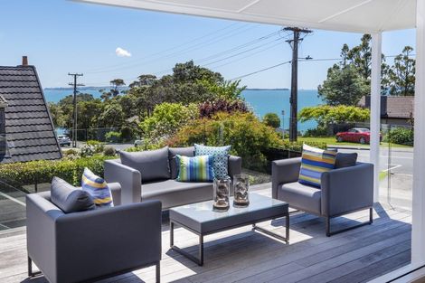 Photo of property in 144 Mellons Bay Road, Mellons Bay, Auckland, 2014