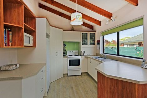 Photo of property in 11 Lennon Grove, Havelock North, 4130