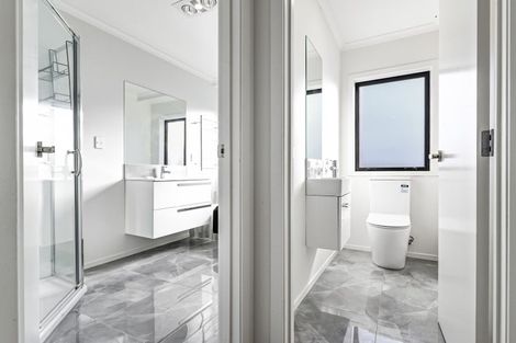 Photo of property in 11 Blackwood Crescent, Glenview, Hamilton, 3206