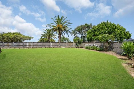 Photo of property in 1 Aria Place, Clover Park, Auckland, 2023