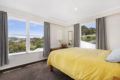 Photo of property in 42 Downes Street, Titahi Bay, Porirua, 5022