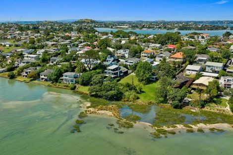 Photo of property in 59b Beresford Street, Bayswater, Auckland, 0622