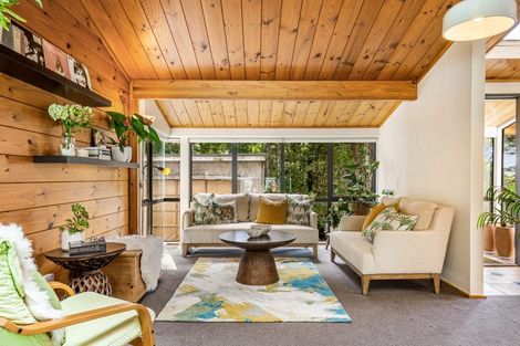 Photo of property in 66 Shetland Street, Glen Eden, Auckland, 0602