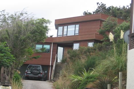 Photo of property in 14 Twomey Grove, Houghton Bay, Wellington, 6023