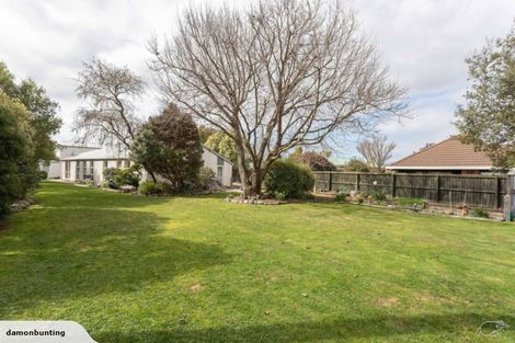 Photo of property in 28 Erin Crescent, Mairehau, Christchurch, 8013
