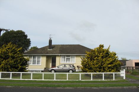 Photo of property in 11 Konini Street, Inglewood, 4330