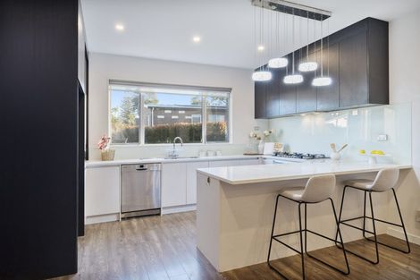 Photo of property in 22 Sunshine Boulevard, Sunnyvale, Auckland, 0612