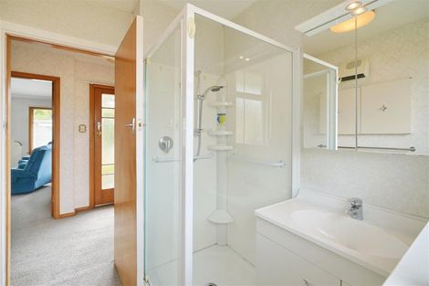 Photo of property in 25 Aileen Place, Upper Riccarton, Christchurch, 8041