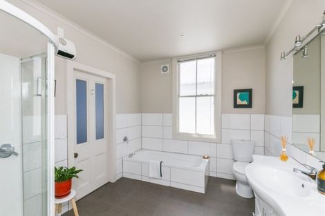 Photo of property in 105 Karori Road, Karori, Wellington, 6012