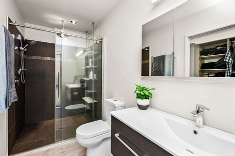 Photo of property in 24 Chatsfield Place, Te Kamo, Whangarei, 0112