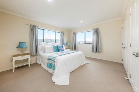 Photo of property in 2 Cuthill Close, Albany, Auckland, 0632