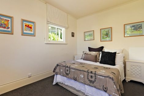 Photo of property in 21 Havelock Road, Hospital Hill, Napier, 4110