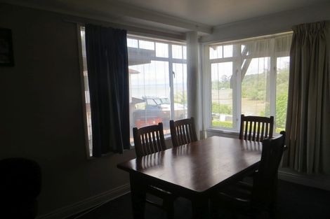 Photo of property in 54 Lewis Street, Blockhouse Bay, Auckland, 0600