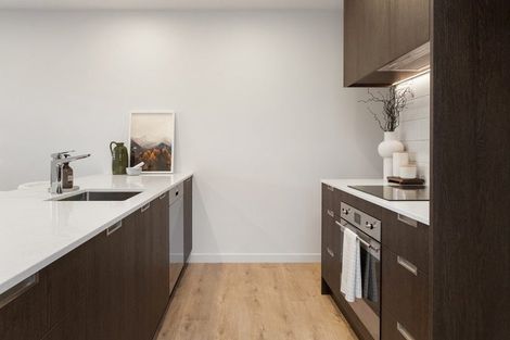 Photo of property in 3/27 Division Street, Riccarton, Christchurch, 8041