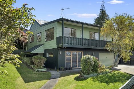 Photo of property in 16 Hatea Place, Dinsdale, Hamilton, 3204