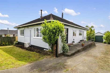Photo of property in 91 Hutchinson Avenue, New Lynn, Auckland, 0600