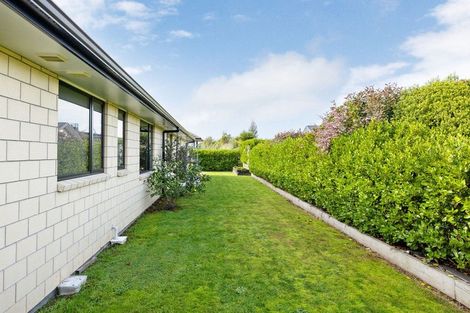 Photo of property in 17 Alan Livingston Drive, Cambridge, 3434