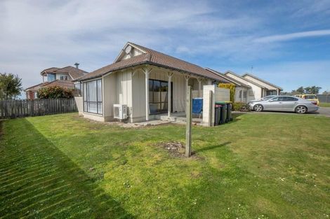 Photo of property in 1-4/74 High Street, Kensington, Timaru, 7910