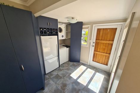 Photo of property in 3 Burke Grove, Naenae, Lower Hutt, 5011