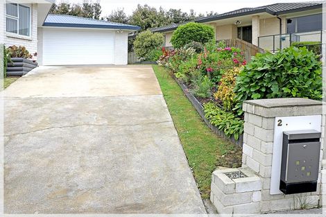 Photo of property in 2 Meretini Place, Foxton, 4814