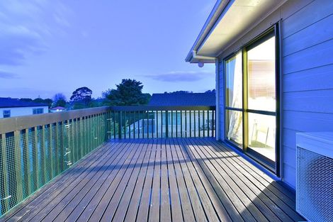 Photo of property in 114 Weatherly Road, Torbay, Auckland, 0630
