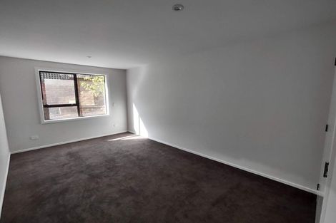 Photo of property in 11 Kinnel Grove, Papakowhai, Porirua, 5024