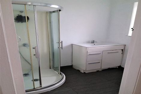 Photo of property in 48 Delta Avenue, New Lynn, Auckland, 0600