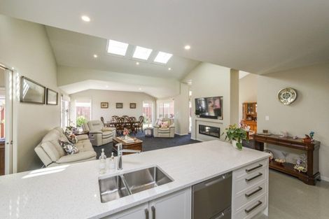 Photo of property in 3 Newmarket Lane, Awapuni, Palmerston North, 4412