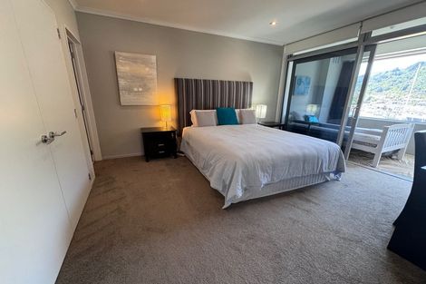 Photo of property in Oxleys Rock Apartments, 401/6 London Quay, Picton, 7220