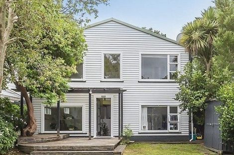 Photo of property in 89b Te Wharepouri Street, Berhampore, Wellington, 6023