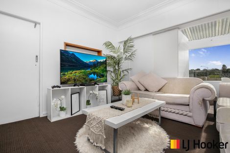 Photo of property in 47 Bannerman Road, Morningside, Auckland, 1022