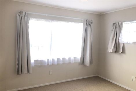 Photo of property in 4/116 Titirangi Road, New Lynn, Auckland, 0600