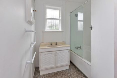 Photo of property in 65 Anzac Road, Morningside, Whangarei, 0110