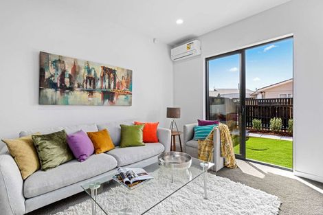 Photo of property in 5/4 Glenhaven Place, Te Atatu Peninsula, Auckland, 0610