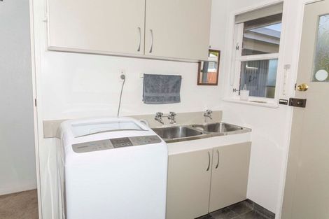 Photo of property in 25 Victoria Avenue, Dannevirke, 4930