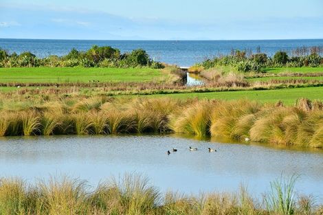 Photo of property in 1 Taemai Place, Okura Bush, Silverdale, 0794