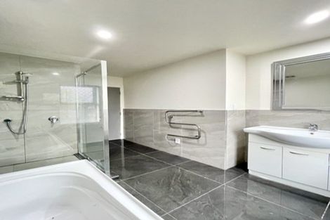 Photo of property in 85 Tiro Tiro Road, Levin, 5510