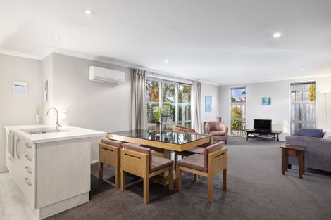 Photo of property in 3/24 Wairakei Road, Strowan, Christchurch, 8052