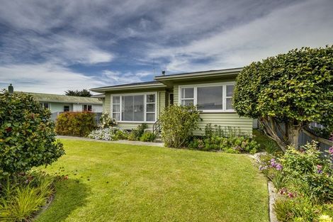 Photo of property in 61 Exeter Crescent, Pirimai, Napier, 4112