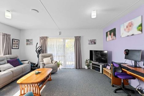 Photo of property in 7a Melleray Place, Randwick Park, Auckland, 2105