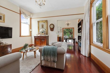 Photo of property in 69 Brougham Street, Mount Victoria, Wellington, 6011